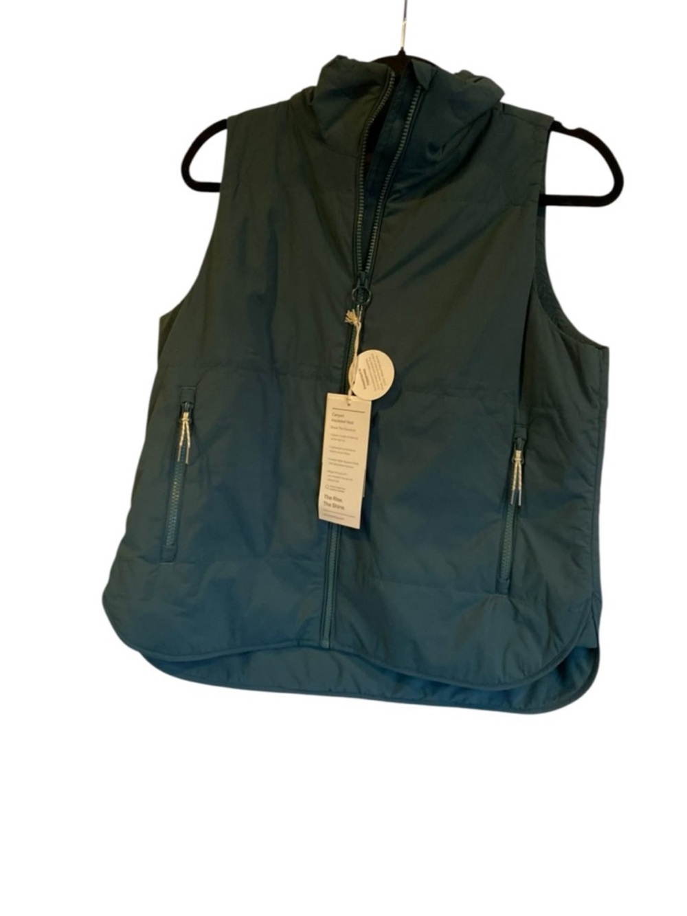 Vuori Women's Canyon Insulated Vest - Deep Teal (Beryl)